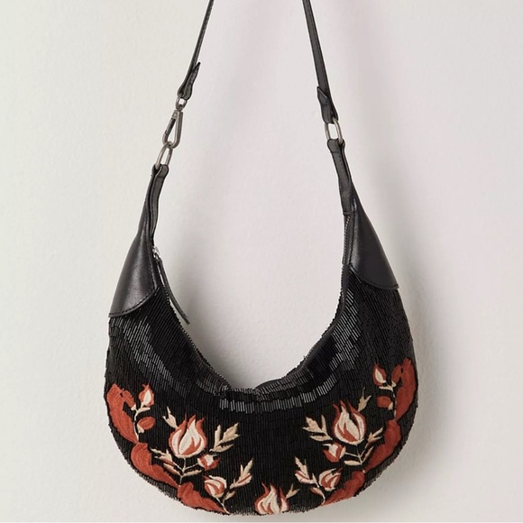 FREE PEOPLE Bugle Bead Clutch shoulder bag NWOT - Picture 1 of 7